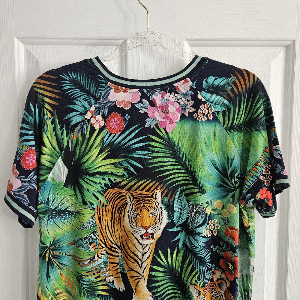 NWT Johnny Was Janie Favorite Knit Tiger Print Short Sleeve Top - Picture 9 of 10
